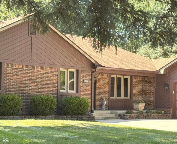 9917 Countryside Court, Avon, IN 46123