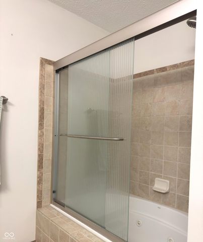 9917 Countryside Court, Avon, IN 46123