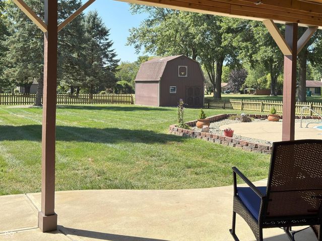 9917 Countryside Court, Avon, IN 46123