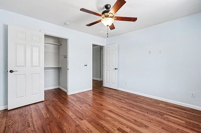 4551 Highland Lake Drive, Norman, OK 73026