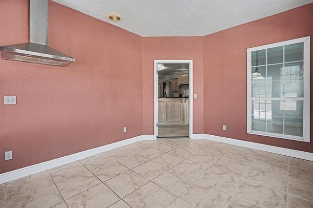 4551 Highland Lake Drive, Norman, OK 73026