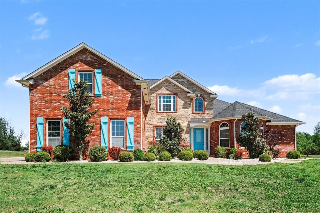 4551 Highland Lake Drive, Norman, OK 73026