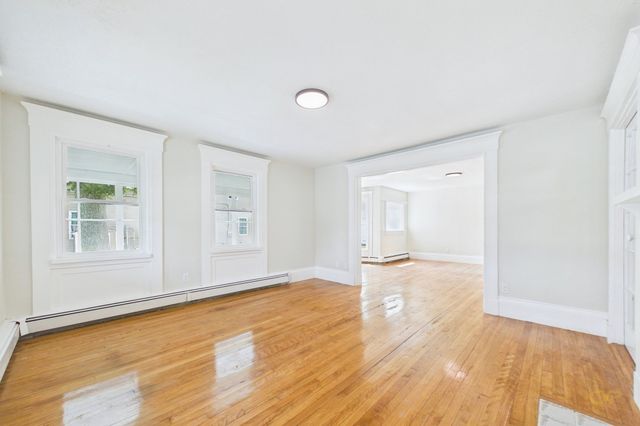 398 Main St, Wareham, MA 02571