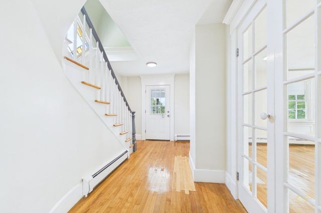 398 Main St, Wareham, MA 02571
