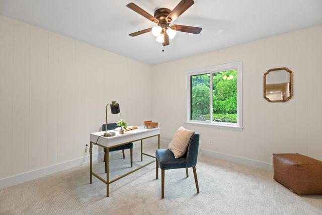 7960 E Dublin Ct, Wichita, KS 67206