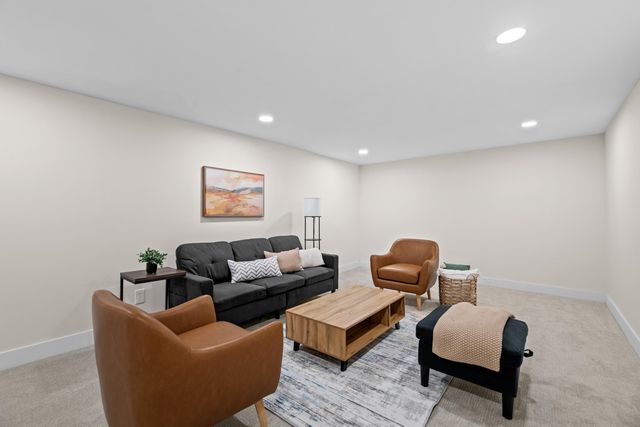 7960 E Dublin Ct, Wichita, KS 67206