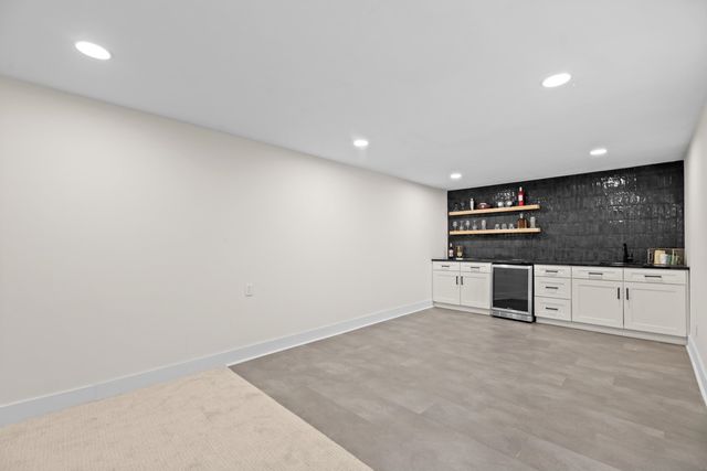 7960 E Dublin Ct, Wichita, KS 67206