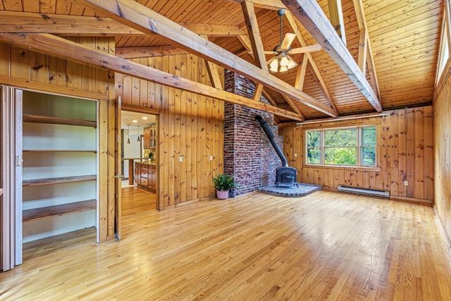 33 Wallace Road, Wayland, MA 01778