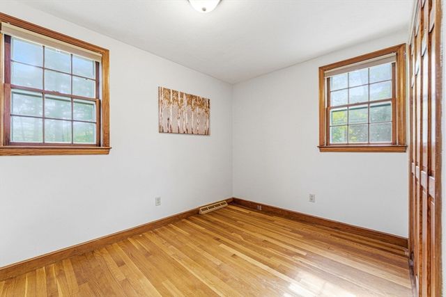 33 Wallace Road, Wayland, MA 01778