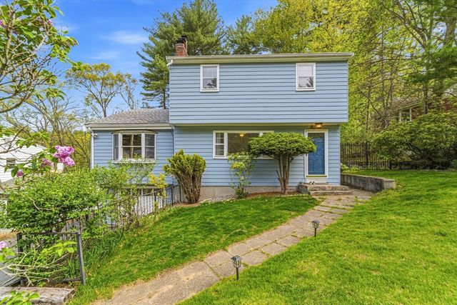 33 Wallace Road, Wayland, MA 01778