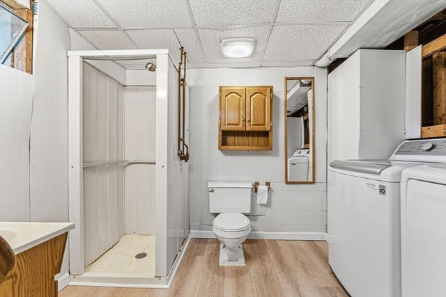 33 Wallace Road, Wayland, MA 01778