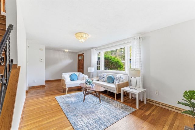 33 Wallace Road, Wayland, MA 01778