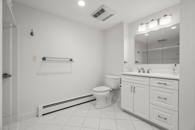 31 Phillips Cir, Waltham, MA 02452