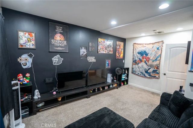 1335 N Vine Avenue, Ontario, CA 91762