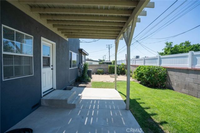 1335 N Vine Avenue, Ontario, CA 91762