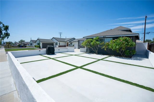 1335 N Vine Avenue, Ontario, CA 91762