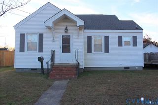706 Floral Ave, Colonial Heights, VA 23834