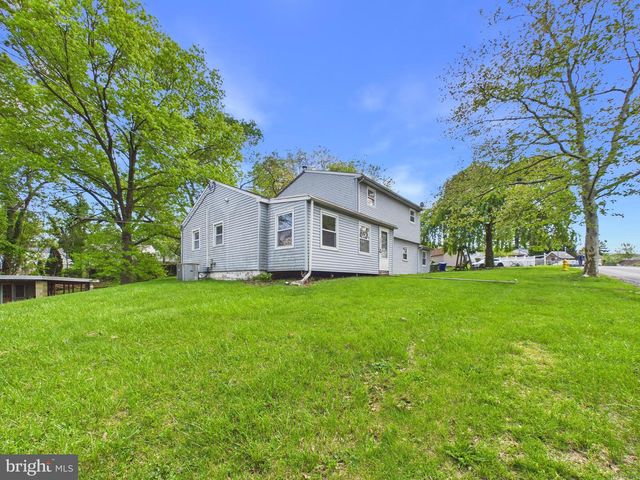 205 WEST AVE, Harrisburg, PA 17109