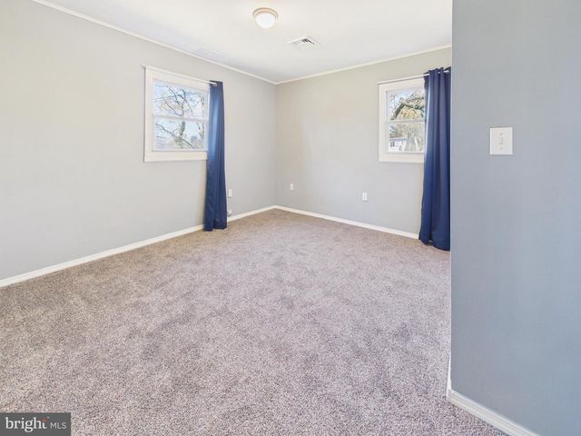205 WEST AVE, Harrisburg, PA 17109