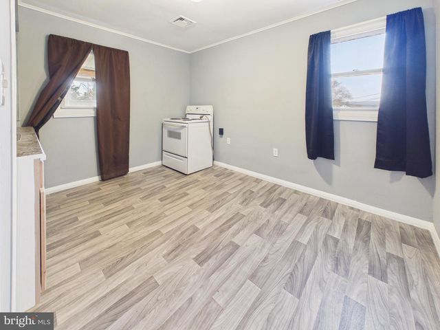 205 WEST AVE, Harrisburg, PA 17109