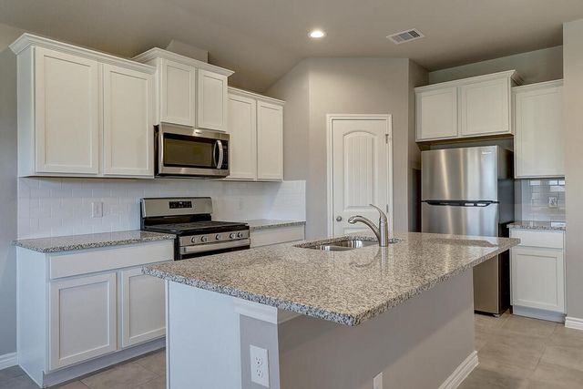 1278 Carnaby, Corpus Christi, TX 78415