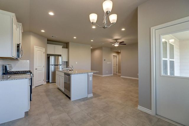 1278 Carnaby, Corpus Christi, TX 78415