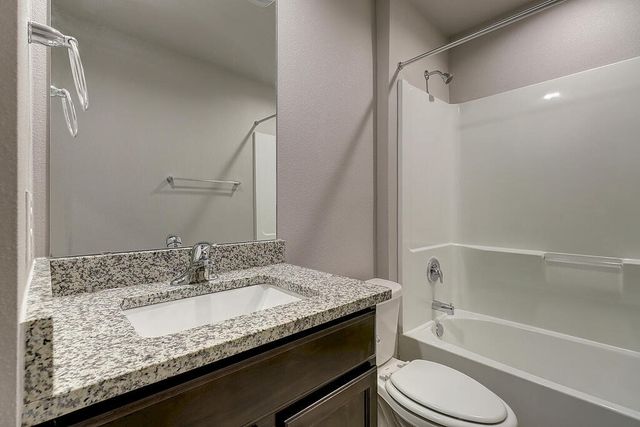 1278 Carnaby, Corpus Christi, TX 78415