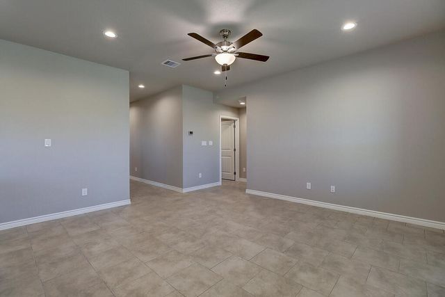 1278 Carnaby, Corpus Christi, TX 78415