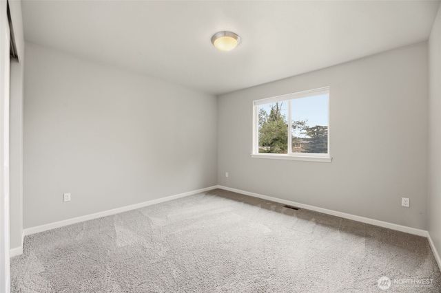 183 Rainier Lane, Port Ludlow, WA 98365
