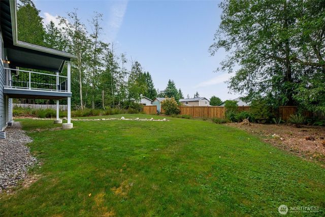 183 Rainier Lane, Port Ludlow, WA 98365