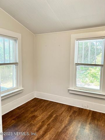 2805 PARK Street 2805, Jacksonville, FL 32205