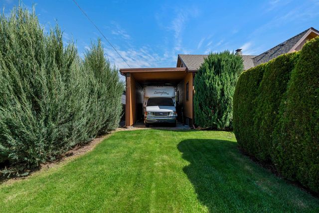 8203 E Frederick Ave, Spokane Valley, WA 99212