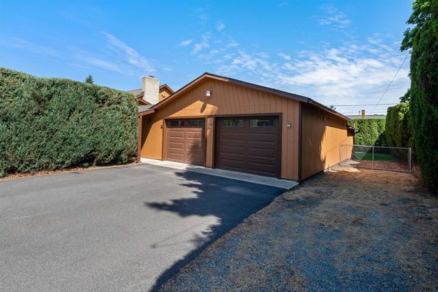 8203 E Frederick Ave, Spokane Valley, WA 99212