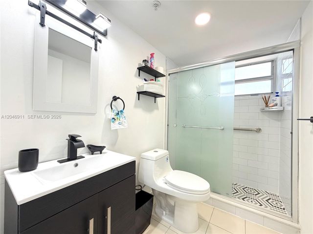 2829 Indian Creek Dr 605, Miami Beach, FL 33140