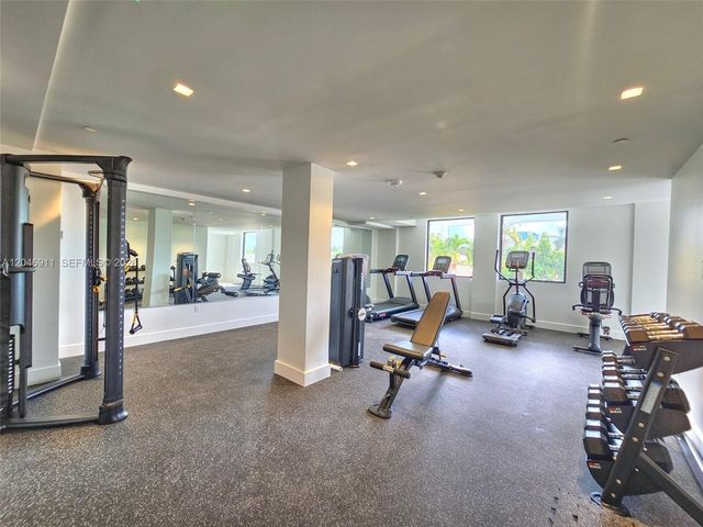 2829 Indian Creek Dr 605, Miami Beach, FL 33140
