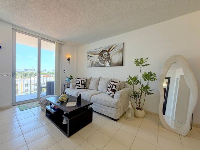 2829 Indian Creek Dr 605, Miami Beach, FL 33140