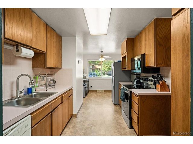 3062 S Hobart Way, Denver, CO 80227