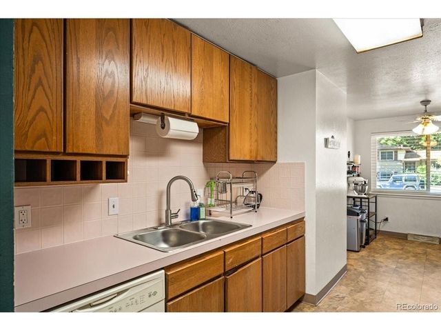 3062 S Hobart Way, Denver, CO 80227