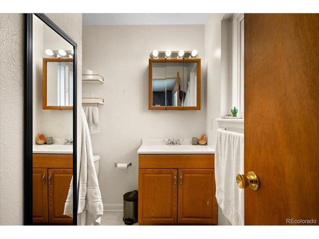 3062 S Hobart Way, Denver, CO 80227