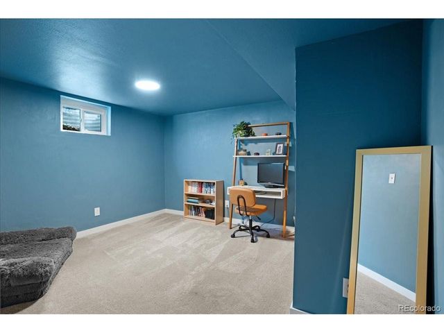 3062 S Hobart Way, Denver, CO 80227