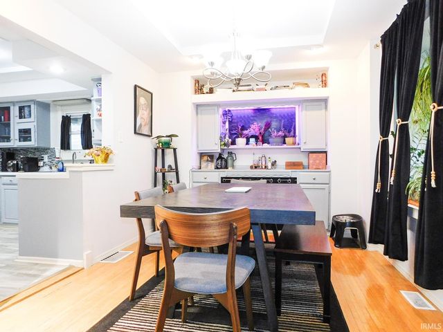 814 Kensington Boulevard, Fort Wayne, IN 46805