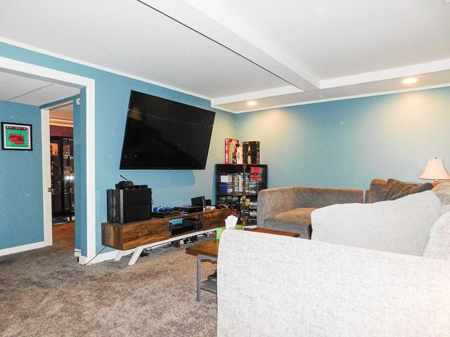 814 Kensington Boulevard, Fort Wayne, IN 46805