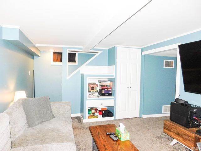 814 Kensington Boulevard, Fort Wayne, IN 46805