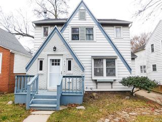 814 Kensington Boulevard, Fort Wayne, IN 46805