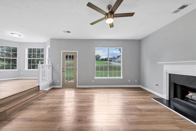 110 Carriage Lake Drive, Stockbridge, GA 30281