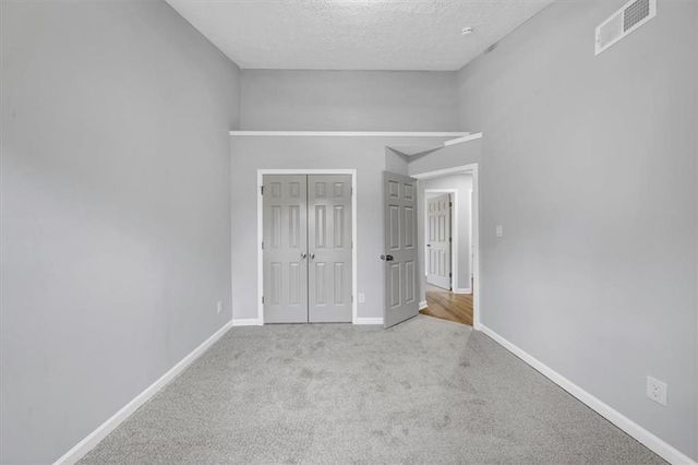 110 Carriage Lake Drive, Stockbridge, GA 30281