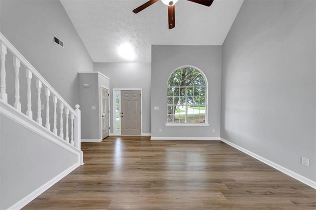 110 Carriage Lake Drive, Stockbridge, GA 30281