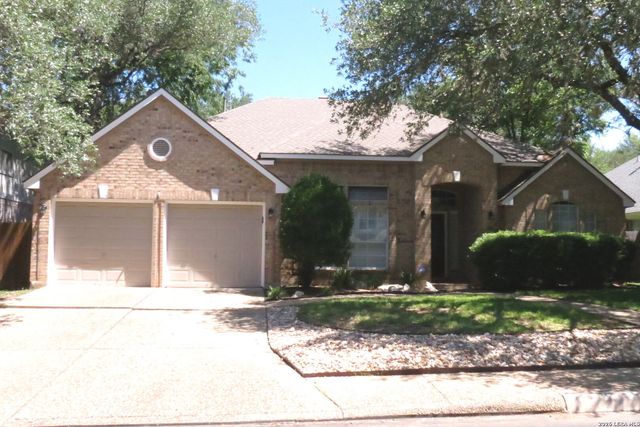 14 GROGANS MILL DR, San Antonio, TX 78248