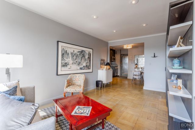 90 Park Ter E Apt 5H, New York City, NY 10034
