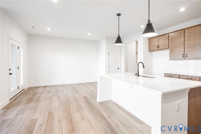 18732 Palisades Cove Trl, Moseley, VA 23120